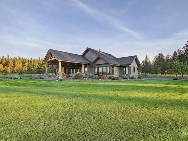 Farm for sale in Washington