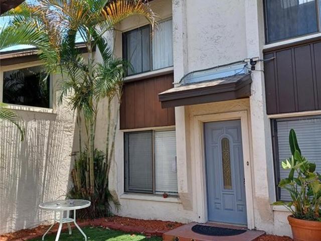 Townhouse for sale in Clearwater, Florida