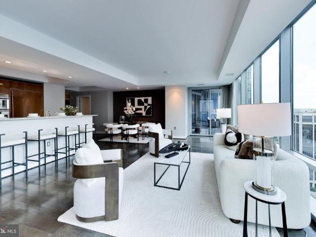 Condo for sale in Virginia