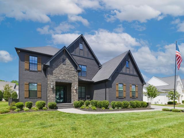 House for sale in Brentwood, Middle Tennessee