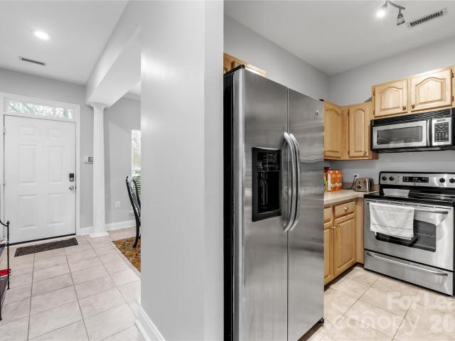 Townhouse for rent in Mecklenburg, North Carolina