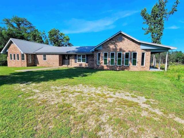 House for sale in Brewton, Alabama