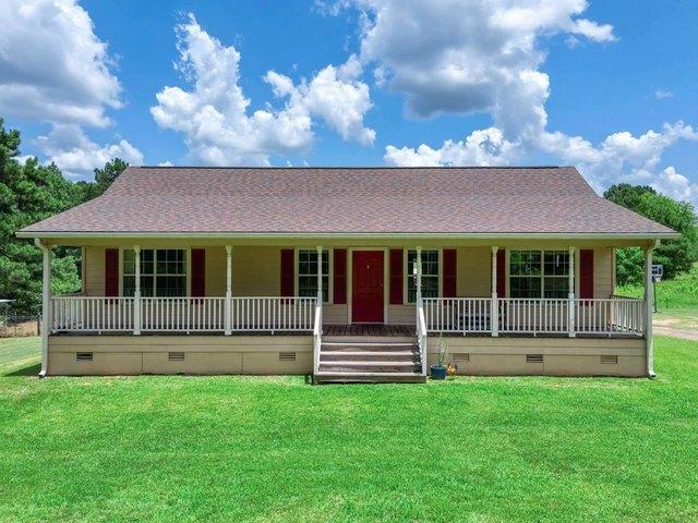 House for sale in Overton, Texas