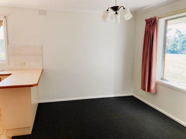 Apartment for rent in Woodend, Victoria