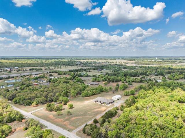 House for sale in Harrah, Oklahoma