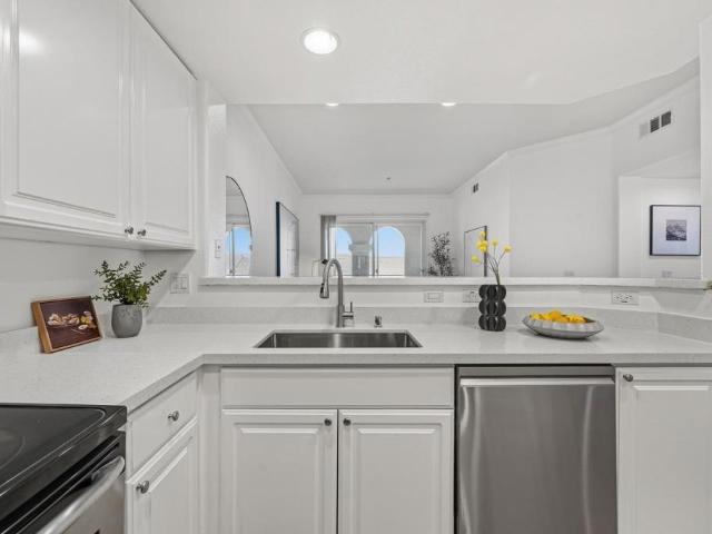 Condo for sale in Santa Clara, California