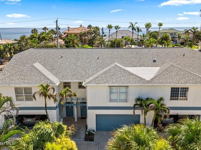 Townhouse for sale in Indialantic, Florida