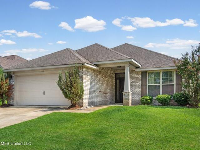 House for sale in Southaven, Mississippi