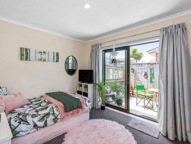 Apartment for sale in Paraparaumu, Wellington