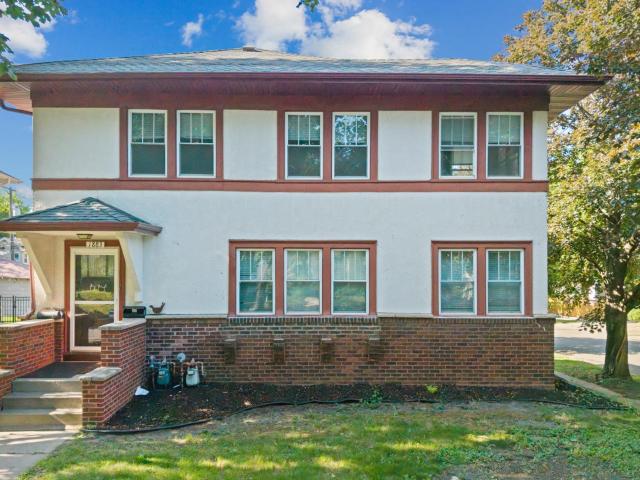 House for sale in Macalester - Groveland, Ramsey
