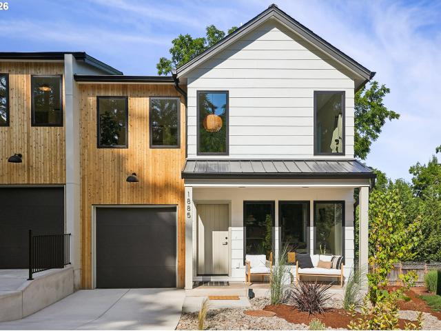 House for sale in Oregonia