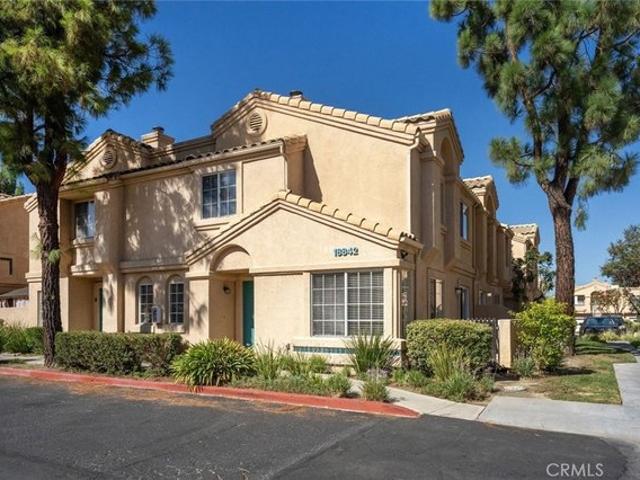 Condo for sale in Canyon Country, California