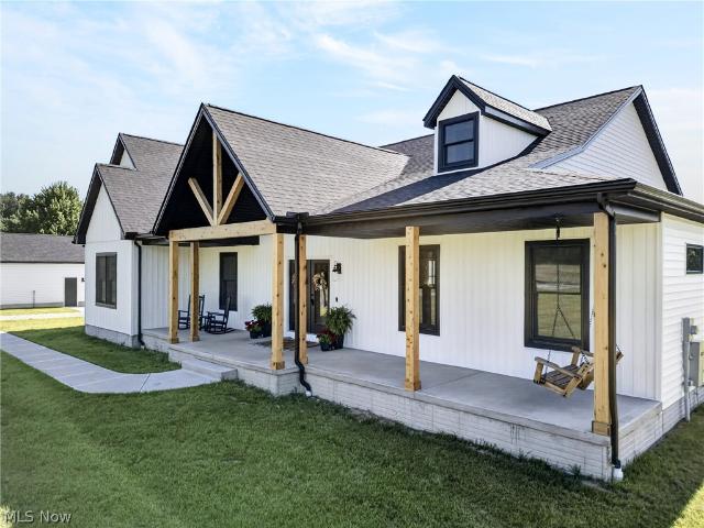 House for sale in Grafton, Ohio