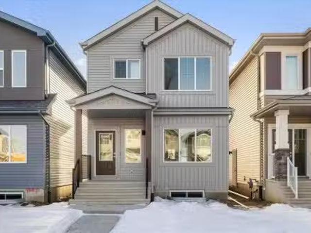 House for sale in Wedgewood, Alberta