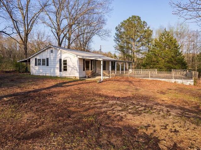 Farm for sale in Florence, Lauderdale County