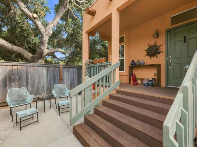 House for sale in Oak Haven Mobilehome Park, Ojai