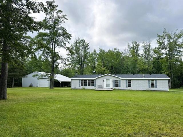 House for sale in Atlanta, Michigan