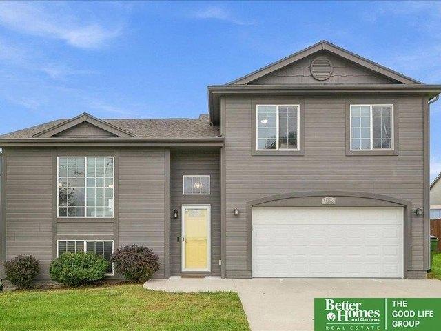 House for sale in Omaha, Douglas County