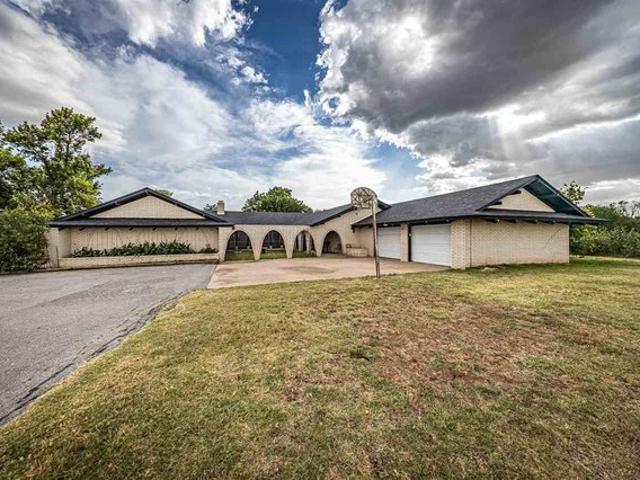 House for sale in Cotton, Oklahoma