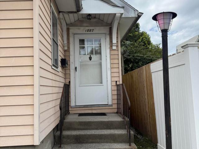 House for sale in City of Watervliet, Albany County