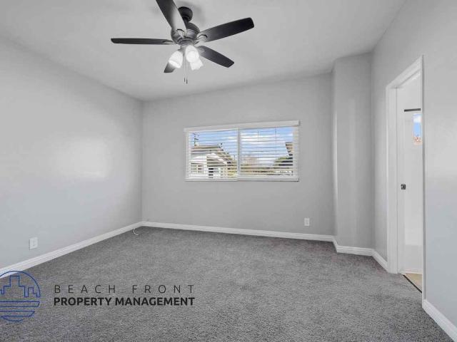 Apartment for rent in Costa Mesa, California