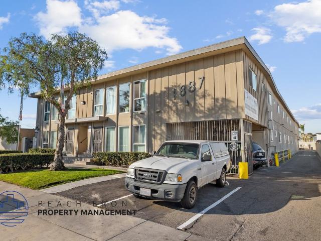 Apartment for rent in Costa Mesa, California
