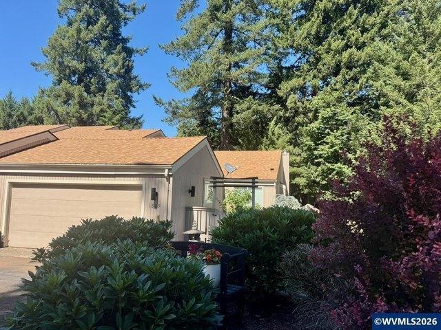 House for sale in Oregonia