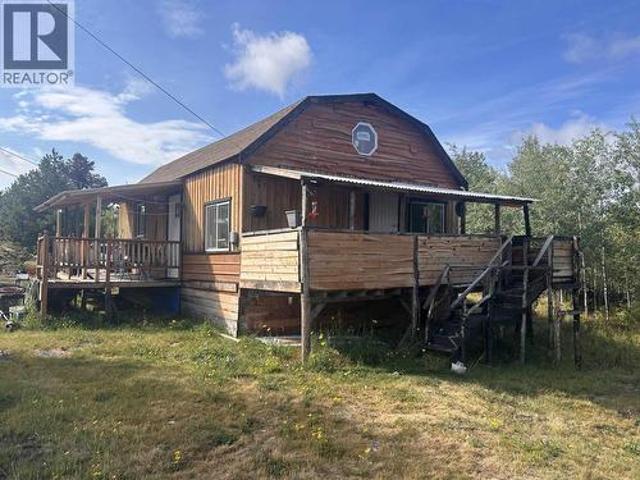 House for sale in Anahim Lake, British Columbia