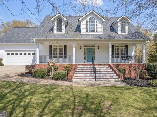 House for sale in Moreland, Georgia