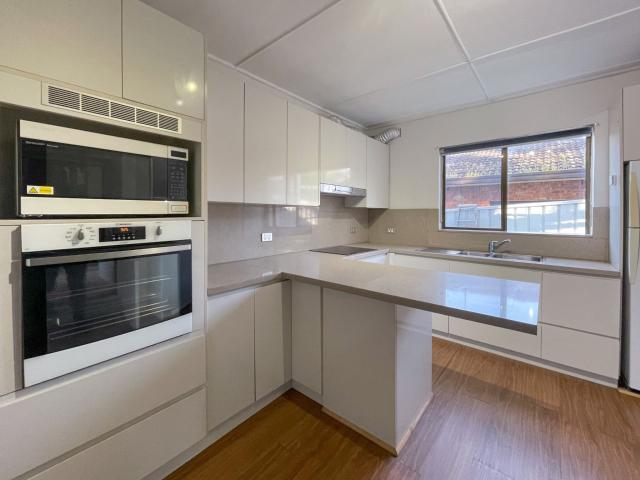 Apartment for rent in Wollongong West, New South Wales