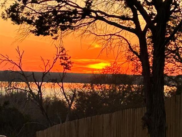 House for sale in Whitney, Texas