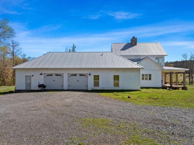 House for sale in Ark