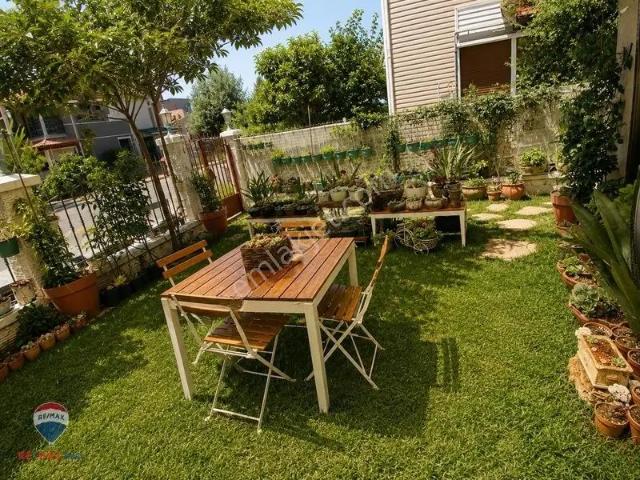 Güzelbahçe, İzmir içerisinde satılık Villa