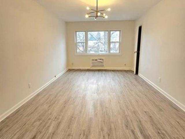 Condo for sale in Leonia, New Jersey