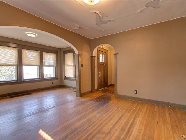 House for sale in Village of Kenmore, Town of Tonawanda