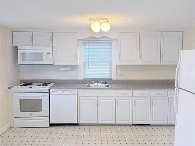 House for rent in Auburndale, Massachusetts
