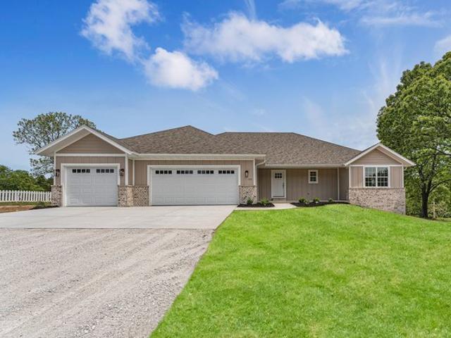 House for sale in Nixa, Missouri