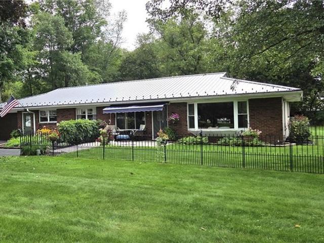 House for sale in Breesport, New York