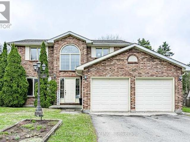House for sale in Thames Centre, Ontario