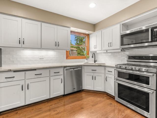 House for sale in Allenton, Wisconsin