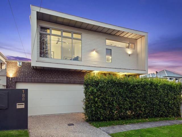 Apartment for rent in Toombul, Queensland