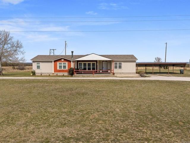 House for sale in Carter, Oklahoma
