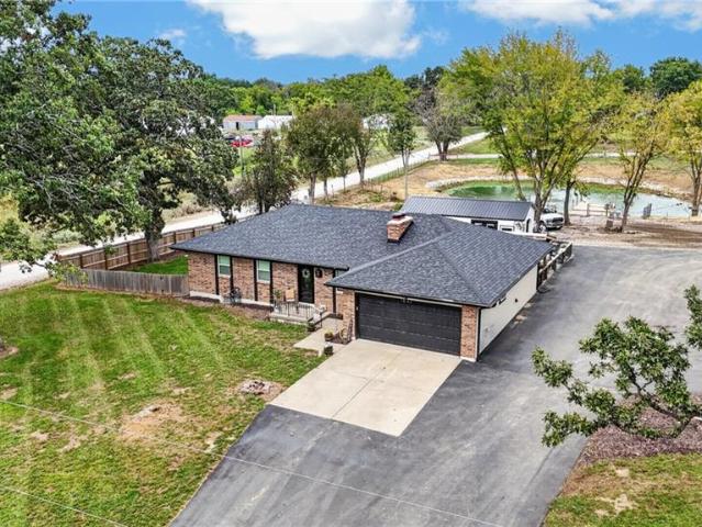 House for sale in Harrisonville, Cass County