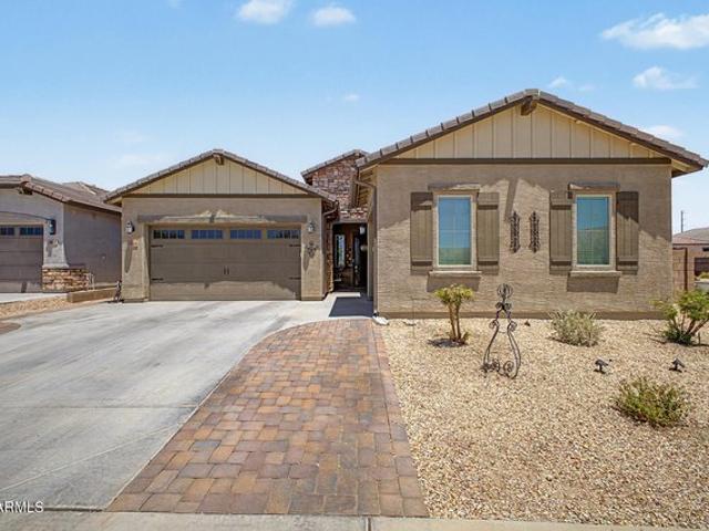 House for sale in Surprise, Arizona