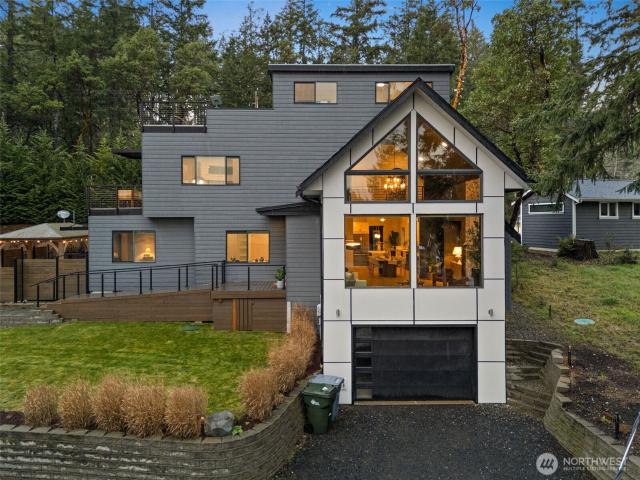 House for sale in Gig Harbor, Washington