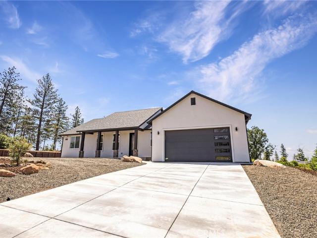 House for sale in Paradise