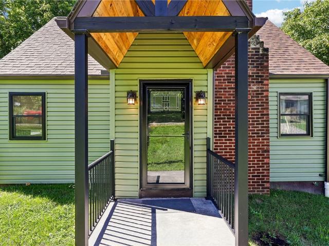 House for sale in Rillton, Pennsylvania