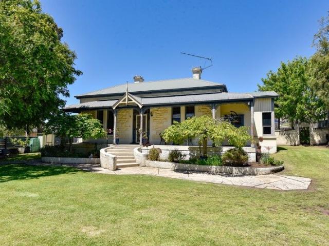 House for sale in Mount Gambier, South Australia