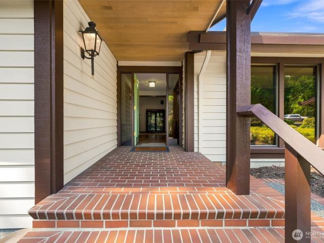House for sale in Enumclaw, Washington