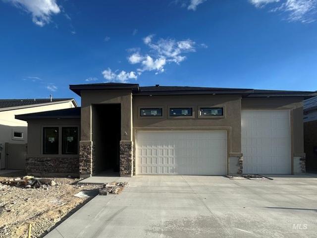 House for sale in Eagle, Idaho